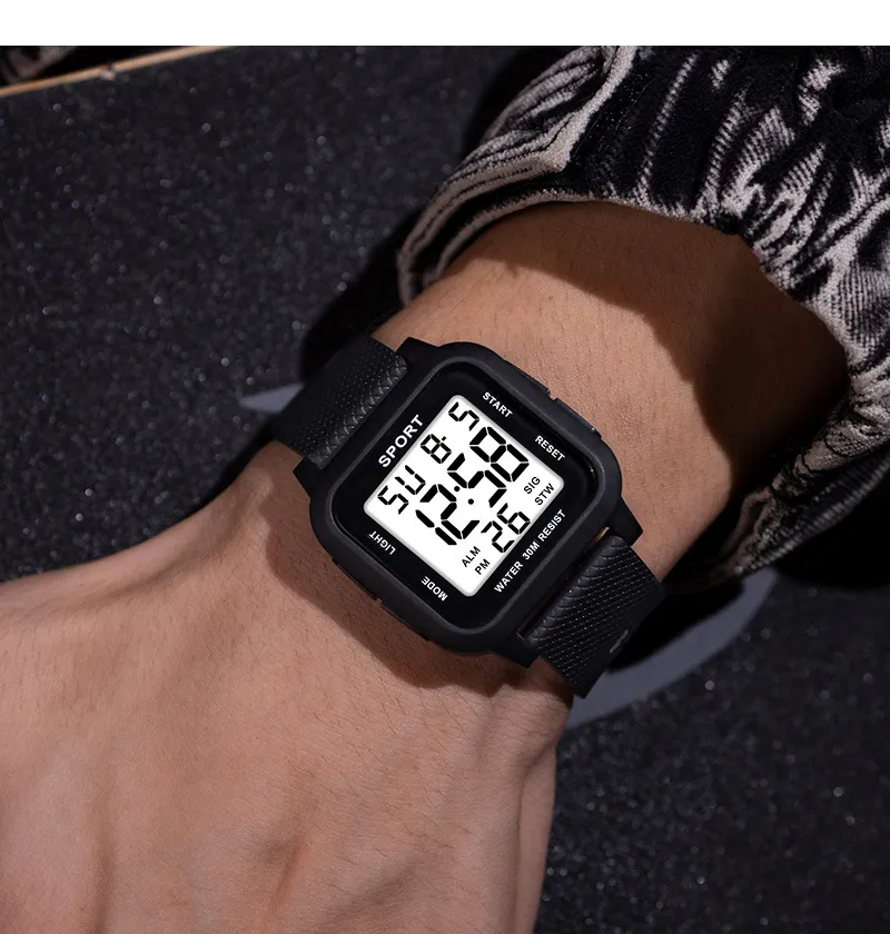 Черные спортивные часы, мужски – обзор и цена Digital Alarm Clock